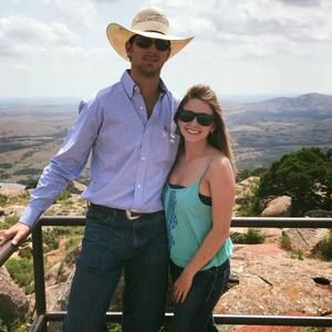 Meet your Posher, Cara